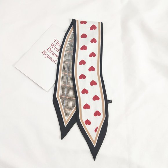 Last one Red Heart Silk Scarf - Picture 5 of 6